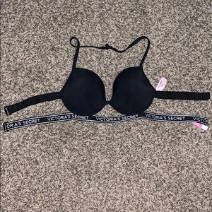 Victoria’s Secret Halter bikini top